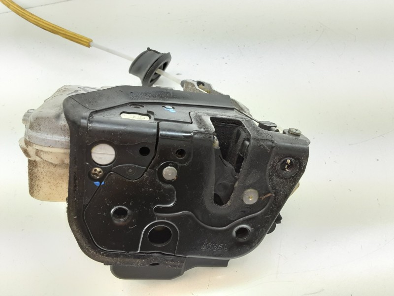 Recambio de cerradura puerta delantera izquierda para audi a3 (8p) 1.9 tdi e limited edition referencia OEM IAM 4F1837015  