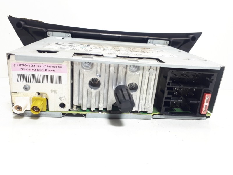 Recambio de sistema audio / radio cd para renault laguna coupe gt referencia OEM IAM  7648036391 