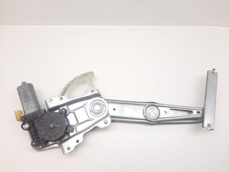 Recambio de elevalunas delantero derecho para toyota yaris (ncp1/nlp1/scp1) 1.0 cat referencia OEM IAM  31381 