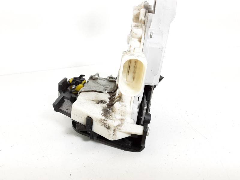 Recambio de cerradura puerta delantera derecha para audi a3 (8p) 1.9 tdi e limited edition referencia OEM IAM 4F1837016  