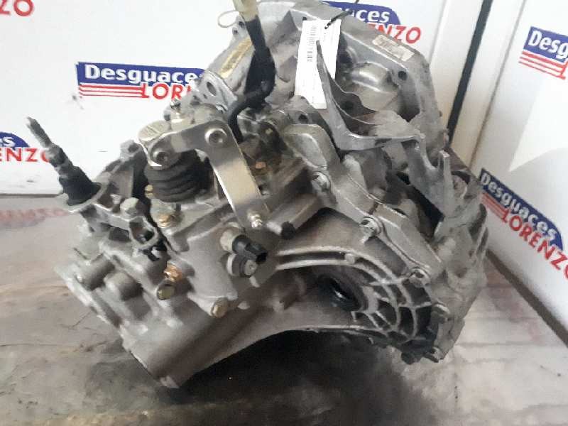 Recambio de caja cambios para renault megane ii berlina 5p confort authentique referencia OEM IAM ND0001  