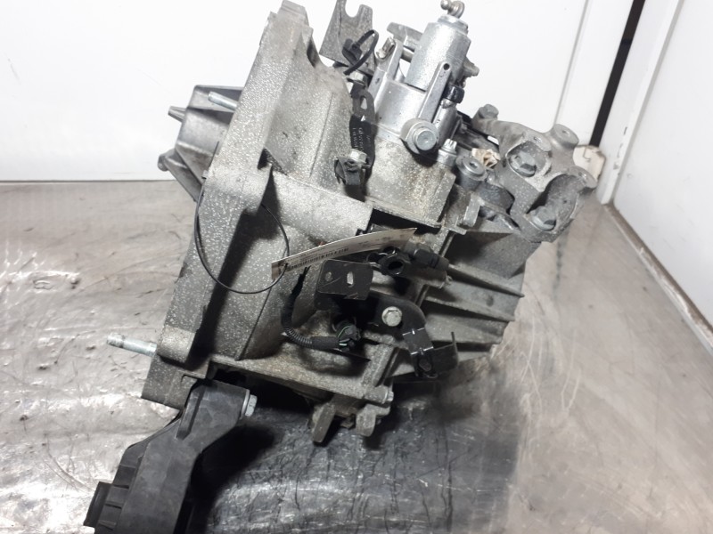 Recambio de caja cambios para opel insignia berlina cosmo referencia OEM IAM M320FAMB 3300508AXE 