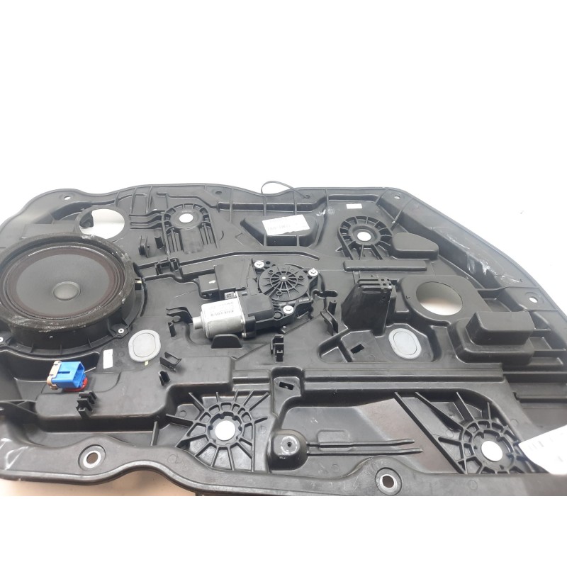 Recambio de elevalunas delantero izquierdo para kia cee´d drive referencia OEM IAM 82450A2010 82470A2301 001100737367