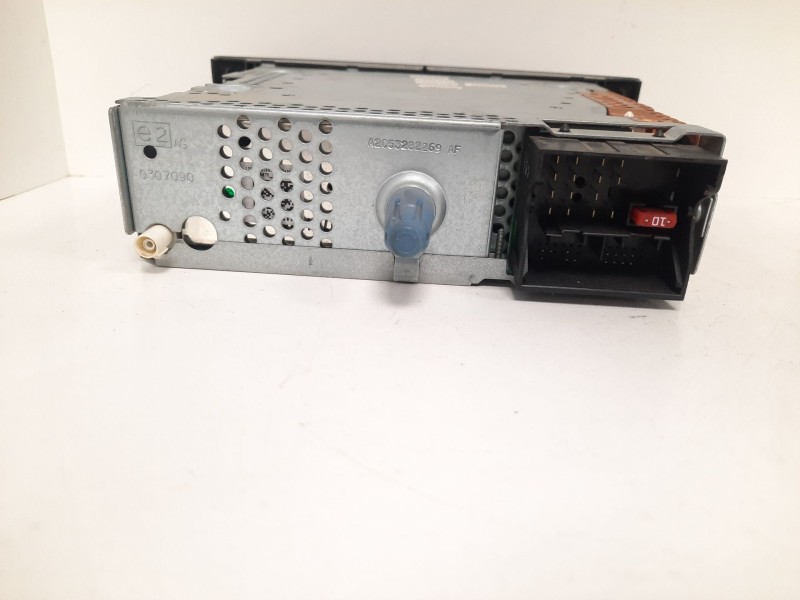 Recambio de sistema audio / radio cd para peugeot 308 1.6 16v hdi fap referencia OEM IAM 96650205XH00 A2C53287223 