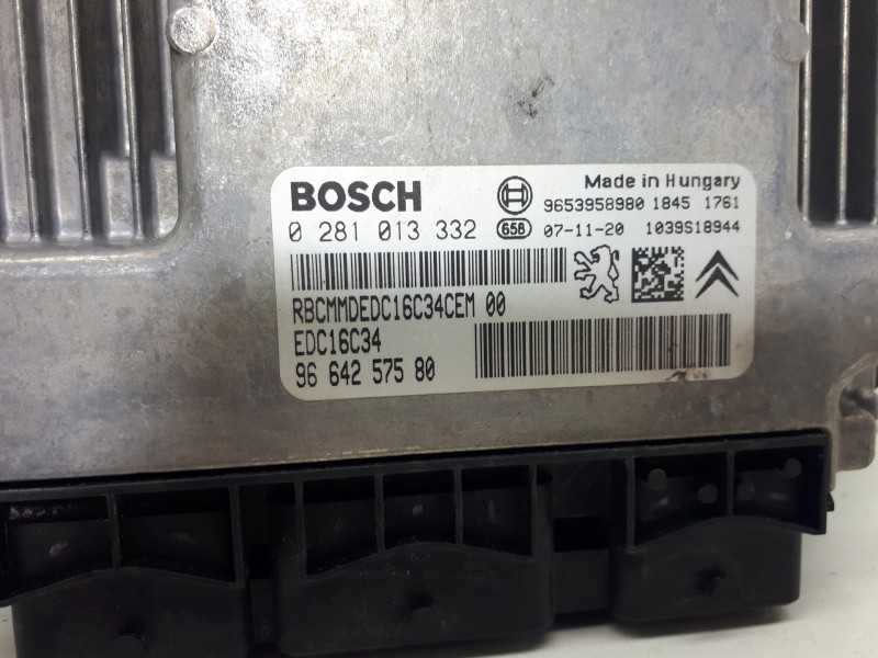 Recambio de centralita motor uce para peugeot 308 1.6 16v hdi fap referencia OEM IAM 9664257580 0281013332 EDC16C34
