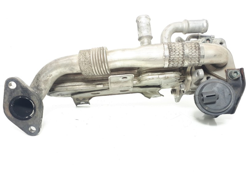 Recambio de enfriador egr para seat leon (1p1) comfort limited referencia OEM IAM 038131513AD  