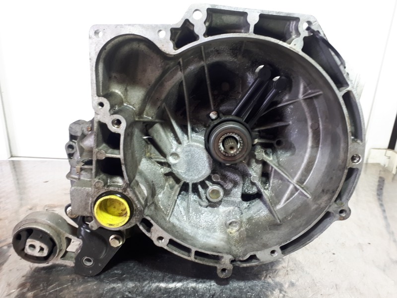 Recambio de caja cambios para ford fusion (cbk) ambiente referencia OEM IAM 2N1R7002VB T6TB1 