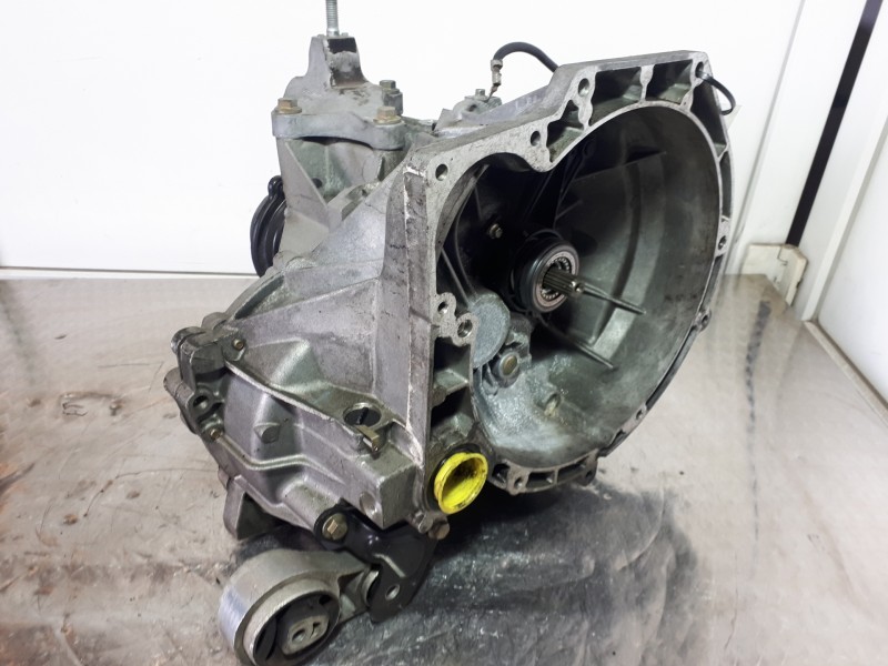 Recambio de caja cambios para ford fusion (cbk) ambiente referencia OEM IAM 2N1R7002VB T6TB1 