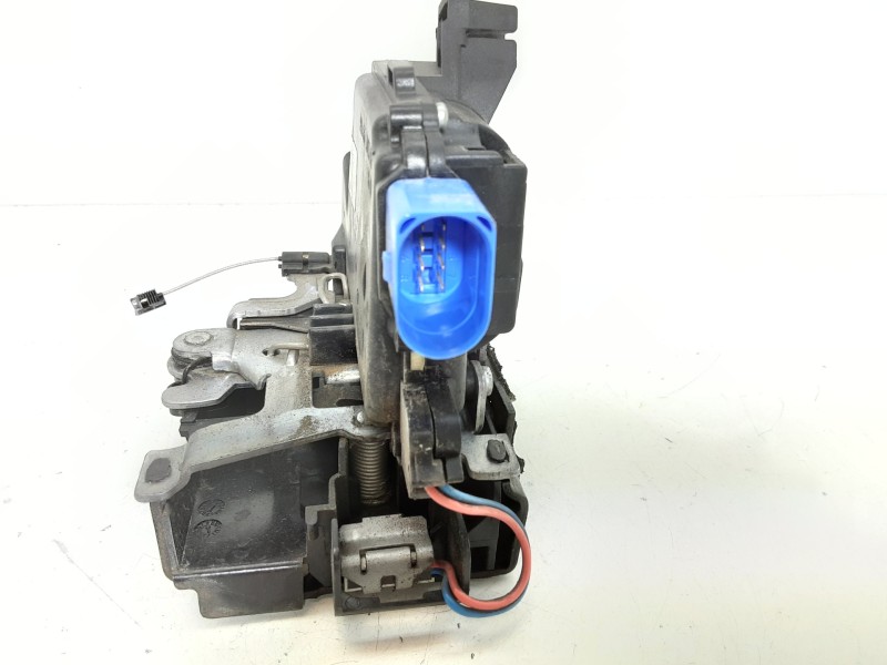 Recambio de cerradura puerta delantera derecha para skoda fabia (5j2 ) style referencia OEM IAM 3B18370016CE  