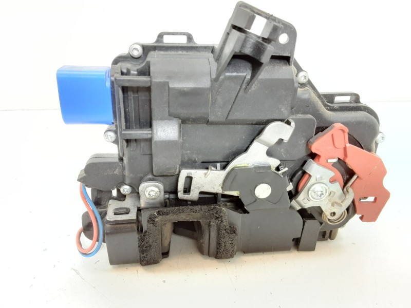 Recambio de cerradura puerta delantera derecha para skoda fabia (5j2 ) style referencia OEM IAM 3B18370016CE  