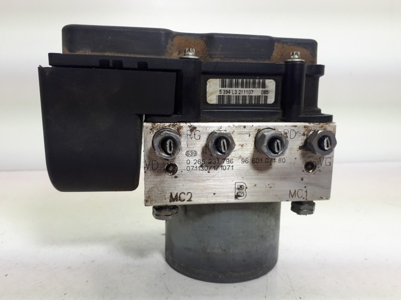 Recambio de abs para peugeot 308 1.6 16v hdi fap referencia OEM IAM 9660107180 0265231796 
