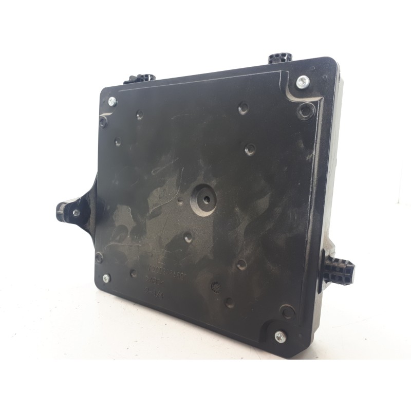 Recambio de modulo electronico para renault megane iii berlina 5 p bose edition referencia OEM IAM 284B17288R BCM95 S180098501