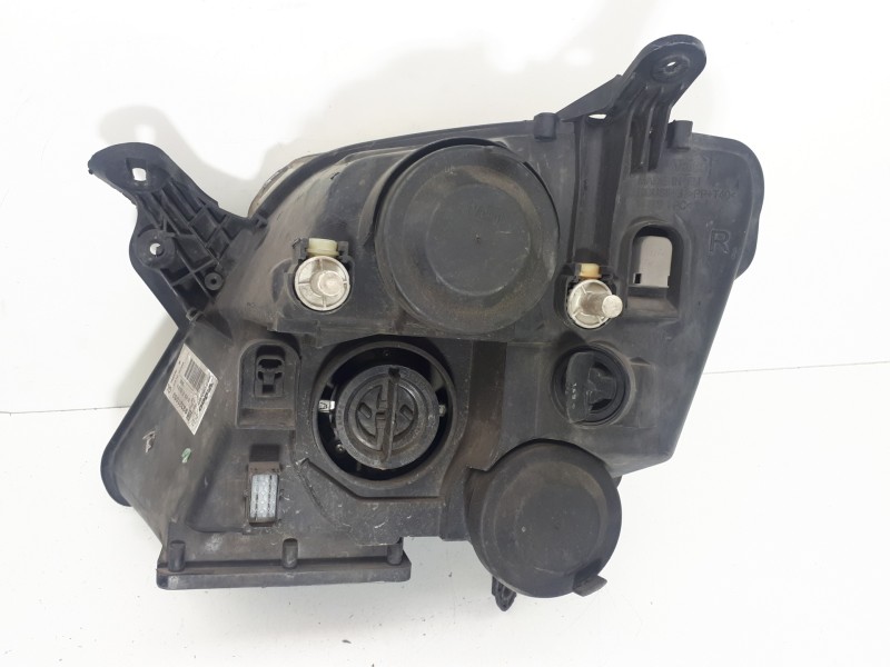 Recambio de faro derecho para opel meriva cosmo referencia OEM IAM 93321053  