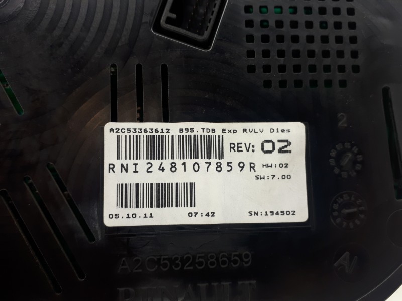 Recambio de cuadro instrumentos para renault megane iii berlina 5 p bose edition referencia OEM IAM RNI248107859R A2C53363612 