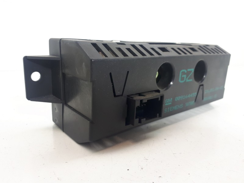 Recambio de pantalla multifuncion para opel meriva cosmo referencia OEM IAM 9164455 5WK70005 