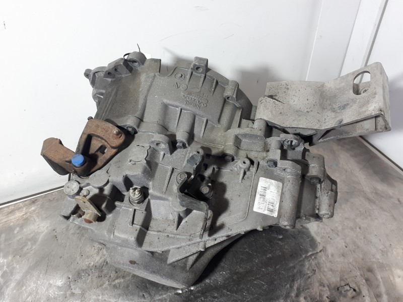 Recambio de caja cambios para volvo s60 berlina 2.4 d referencia OEM IAM M56L2  