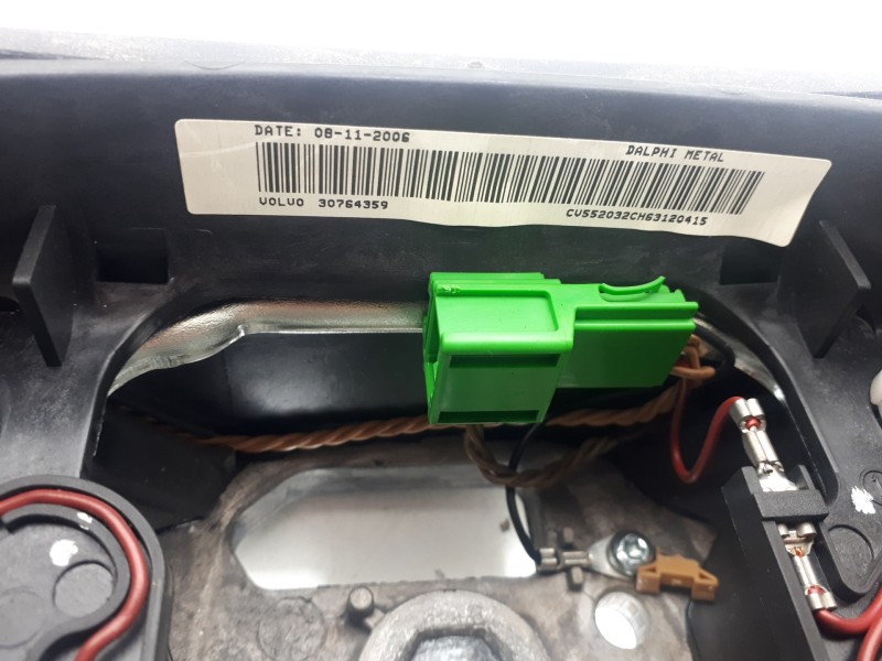 Recambio de volante para volvo s40 berlina 1.6 d kinetic referencia OEM IAM 30764359  