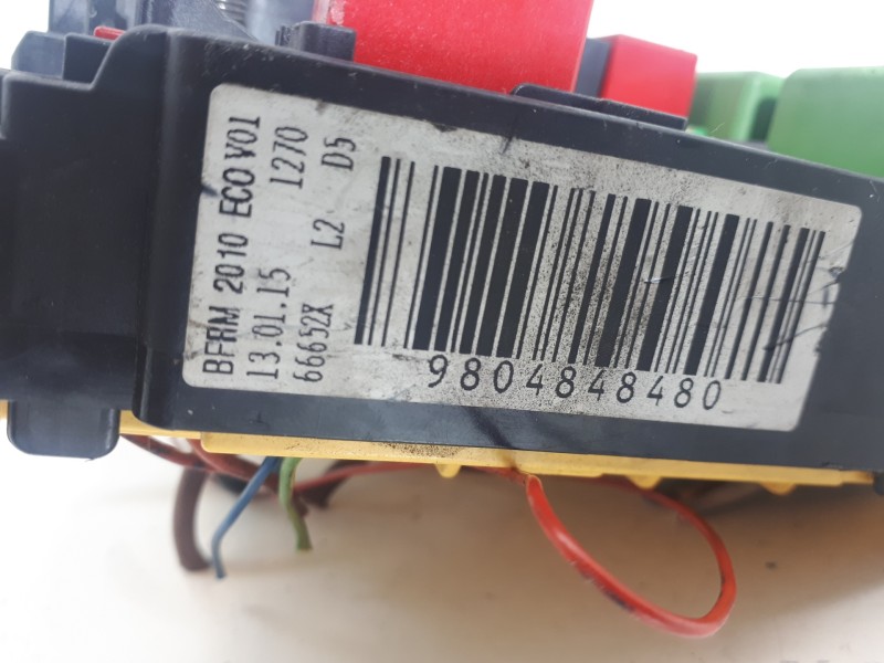 Recambio de caja reles / fusibles para citroën c-elysée exclusive referencia OEM IAM 9804848480 BFRM2010 