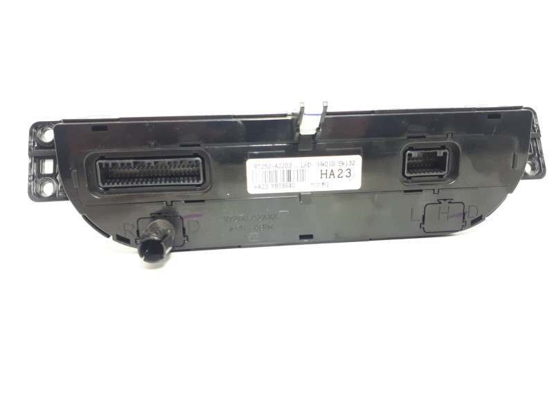 Recambio de mando climatizador para kia cee´d drive referencia OEM IAM 97250A2203  