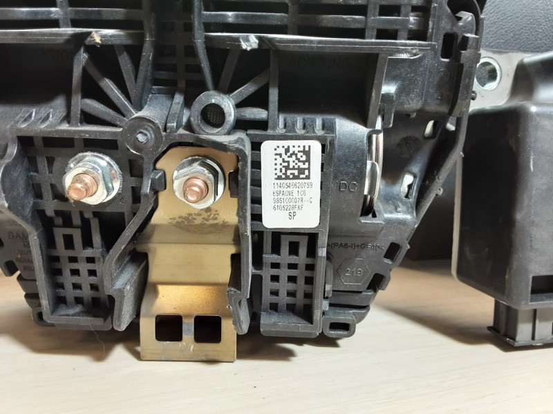 Recambio de kit airbag para renault megane iii berlina 5 p bose edition referencia OEM IAM   