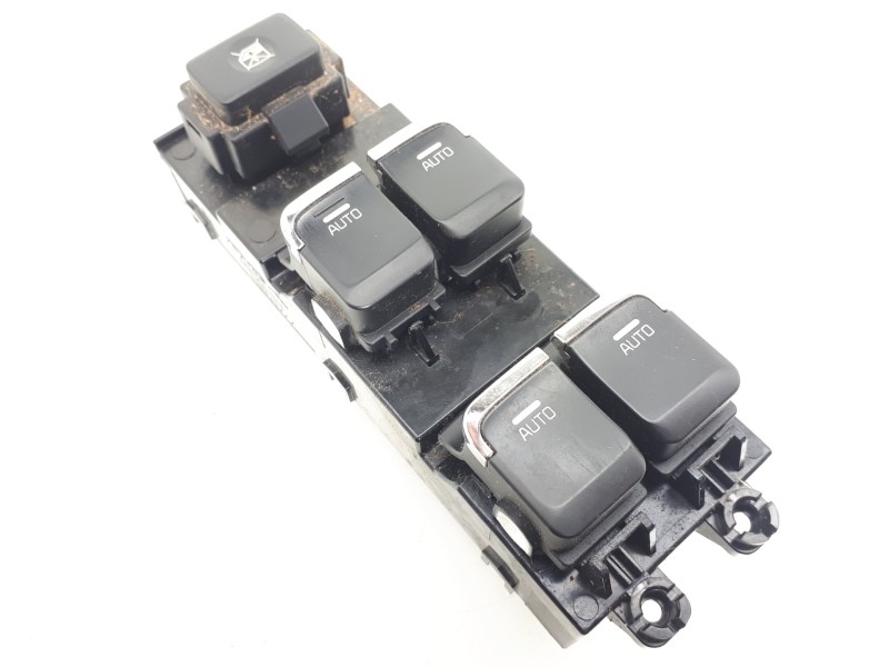 Recambio de mando elevalunas delantero izquierdo para kia cee´d drive referencia OEM IAM 93570A2200 4C24901000 