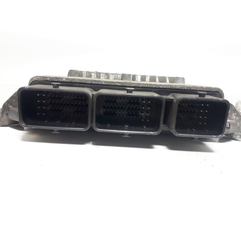 Recambio de centralita motor uce para ford focus berlina (cap) s referencia OEM IAM 5M5112A650MB 5WS40227C SID803Ñ