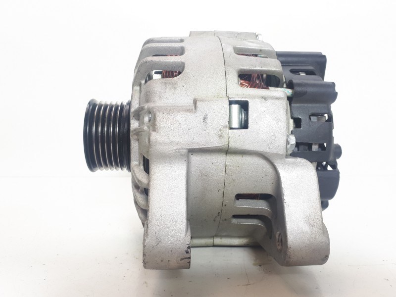 Recambio de alternador para peugeot 307 (s1) xs referencia OEM IAM TG9B065  