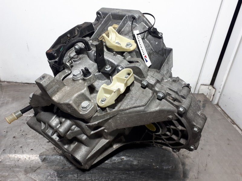 Recambio de caja cambios para renault scenic iii dynamique referencia OEM IAM ND4009  
