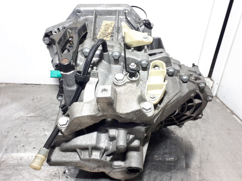 Recambio de caja cambios para renault scenic iii dynamique referencia OEM IAM ND4009  