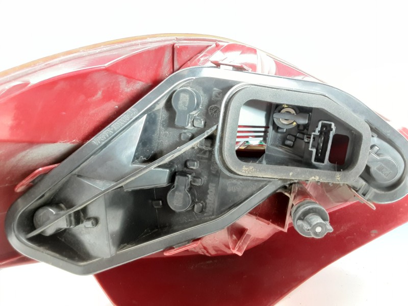 Recambio de piloto trasero izquierdo para peugeot 207 premium referencia OEM IAM 9649986680  