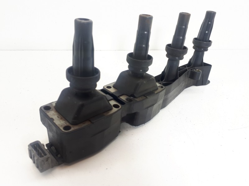 Recambio de bobina encendido para peugeot 307 (s1) xs referencia OEM IAM 9636337880 2526182A 