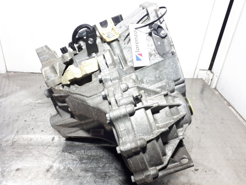 Recambio de caja cambios para renault scenic iii dynamique referencia OEM IAM ND4009  