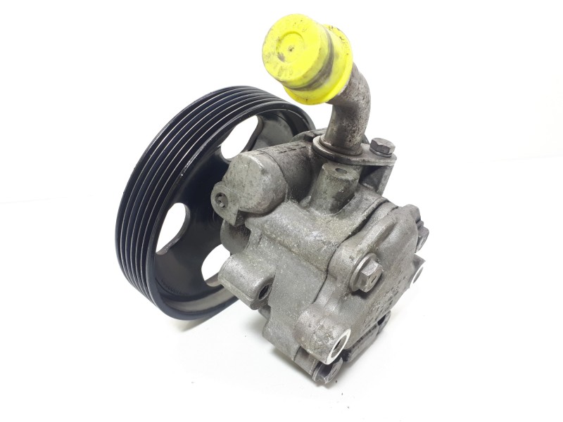 Recambio de bomba direccion para ford fusion (cbk) ambiente referencia OEM IAM 2S6C3A696DD  