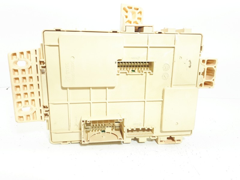 Recambio de caja reles / fusibles para kia cee´d drive referencia OEM IAM 91950A21301317303007 A21301703030294 