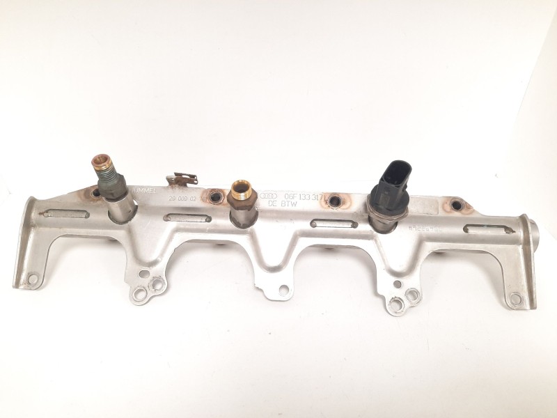 Recambio de rampa inyectora para audi a3 (8p) 2.0 fsi ambiente referencia OEM IAM 06F133317L 2900902761 