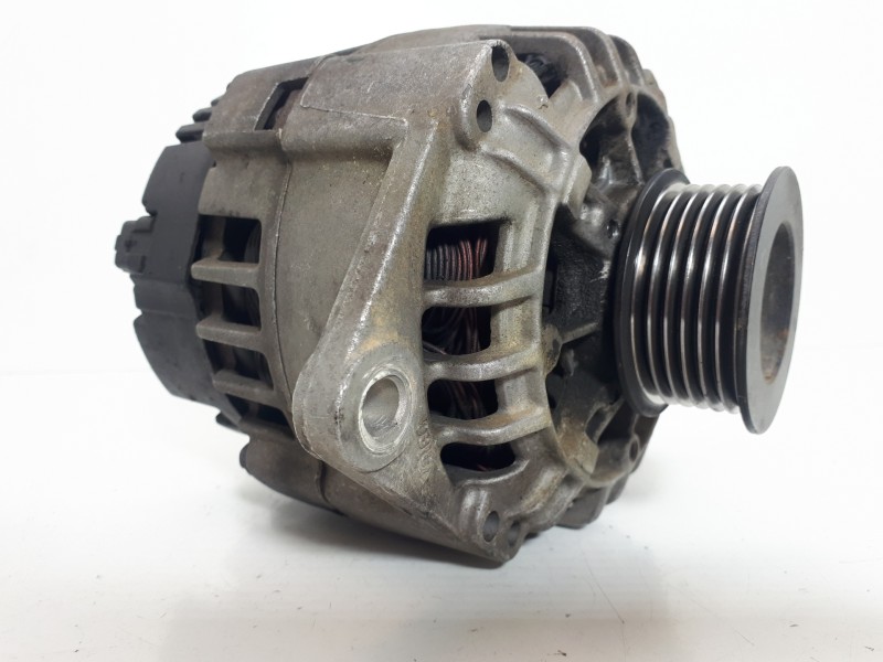 Recambio de alternador para renault kangoo (f/kc0) 4x4 expression (kc0s/v) referencia OEM IAM 0986049650 120A 