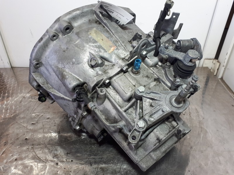 Recambio de caja cambios para renault megane ii berlina 5p confort authentique referencia OEM IAM ND0001  