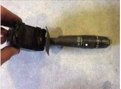 Recambio de mando limpia para citroën xantia berlina 1.9 turbodiesel referencia OEM IAM  28732