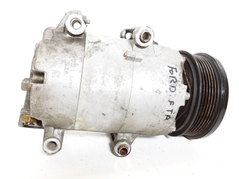 Recambio de compresor aire acondicionado para ford fiesta (ccn) black&white edition referencia OEM IAM AV1119D629BC  
