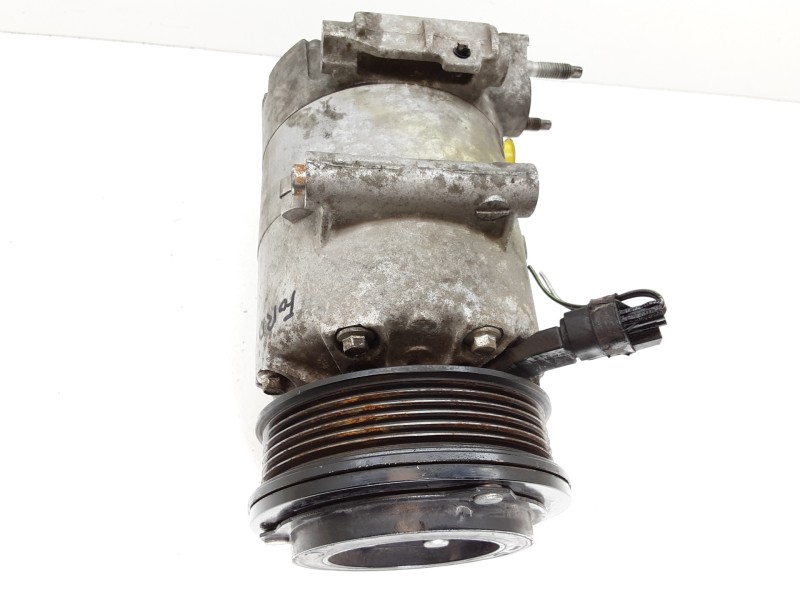 Recambio de compresor aire acondicionado para ford fiesta (ccn) black&white edition referencia OEM IAM AV1119D629BC  