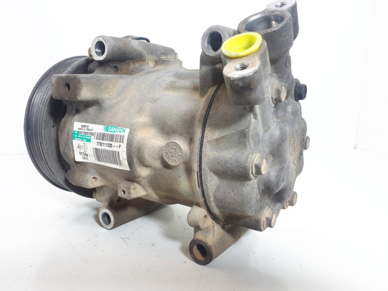 Recambio de compresor aire acondicionado para renault kangoo (f/kc0) 4x4 expression (kc0s/v) referencia OEM IAM 7700111235G 1417