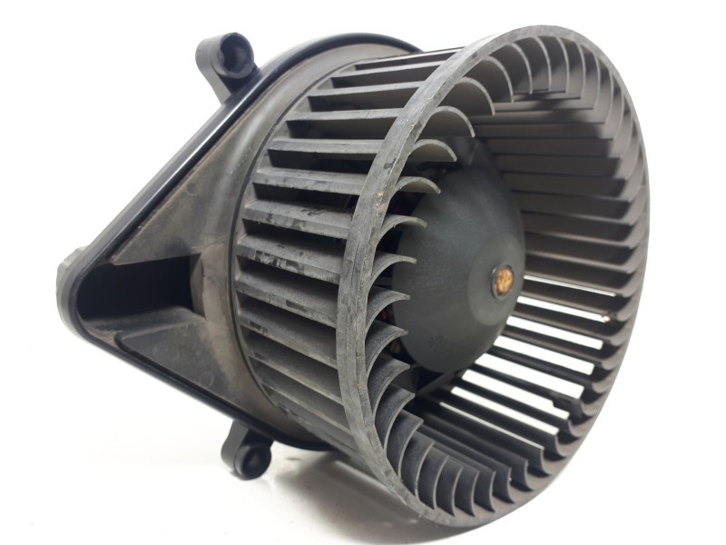 Recambio de motor calefaccion para seat exeo berlina (3r2) reference referencia OEM IAM 8E1820021E K01000CCW 