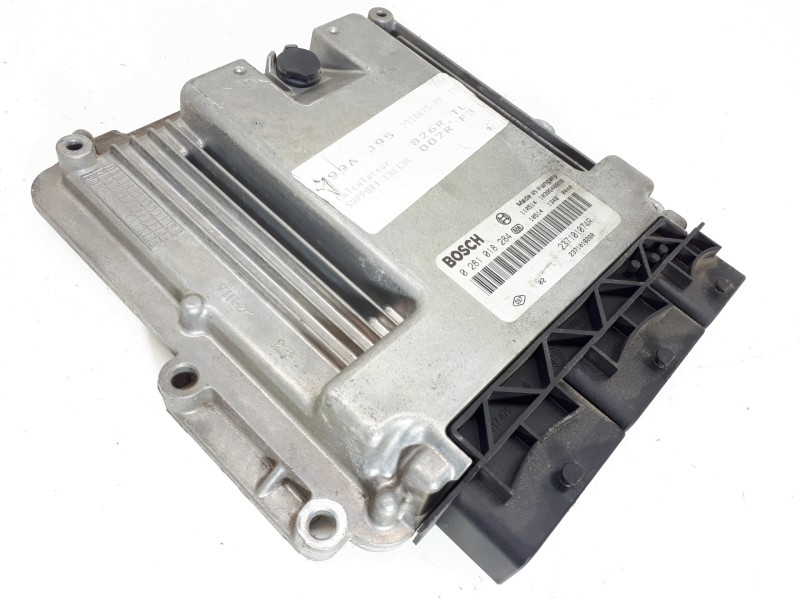 Recambio de centralita motor uce para renault scenic iii dynamique referencia OEM IAM 23710107R 0281018284 