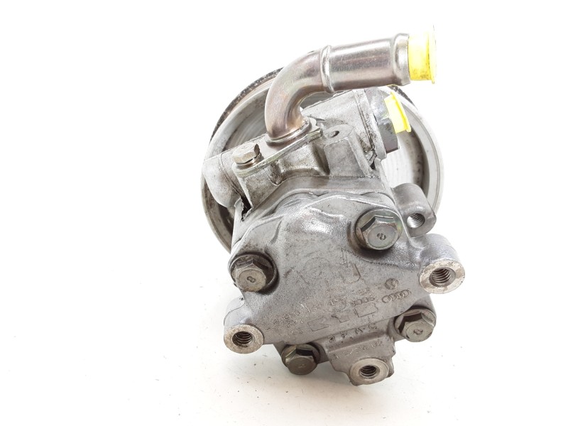 Recambio de bomba direccion para audi a4 avant (8e) 1.8 t referencia OEM IAM 8E0145153ES  
