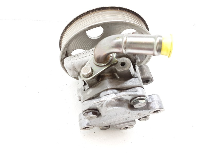 Recambio de bomba direccion para audi a4 avant (8e) 1.8 t referencia OEM IAM 8E0145153ES  