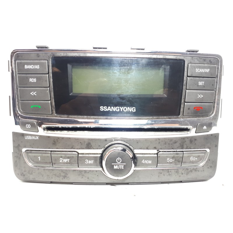 Recambio de sistema audio / radio cd para ssangyong rexton w limited 4wd referencia OEM IAM 8911008C10 AGC9145RY 