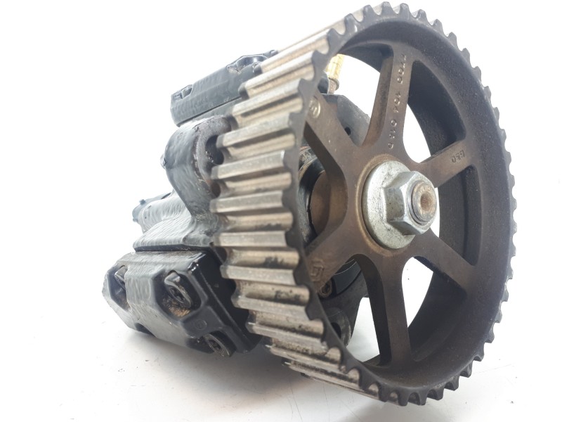 Recambio de bomba inyeccion para renault kangoo (f/kc0) 4x4 expression (kc0s/v) referencia OEM IAM 7700111010 0445010018 CRCP1S3