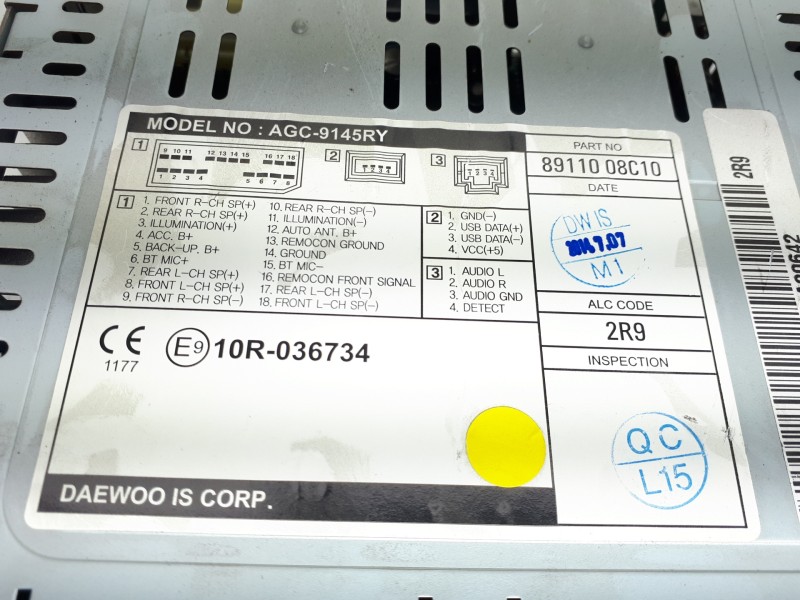 Recambio de sistema audio / radio cd para ssangyong rexton w limited 4wd referencia OEM IAM 8911008C10 AGC9145RY 