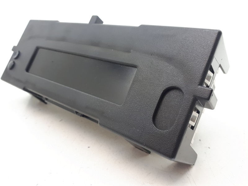 Recambio de pantalla multifuncion para renault clio iii exception referencia OEM IAM 8200307273C  