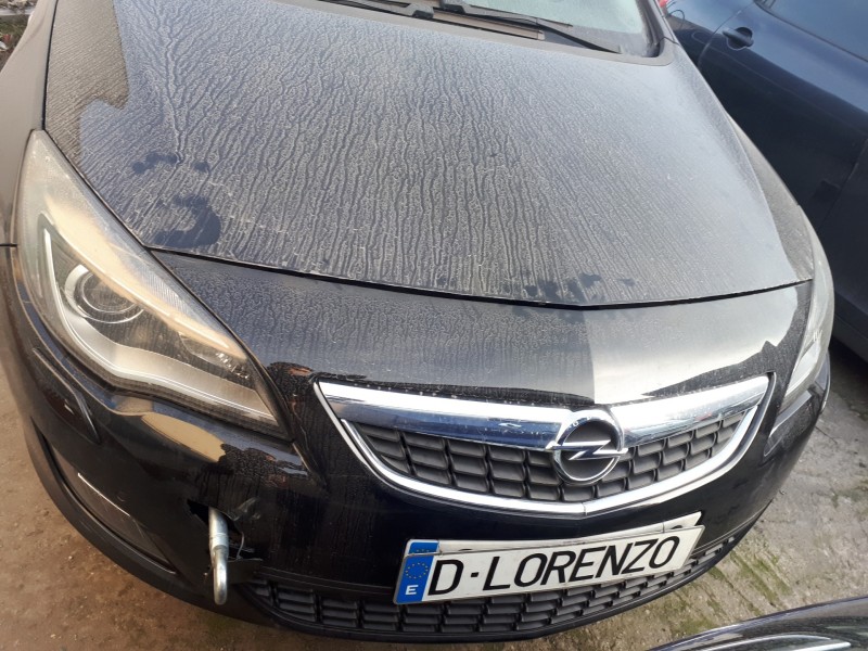 opel astra j lim. del año 2010